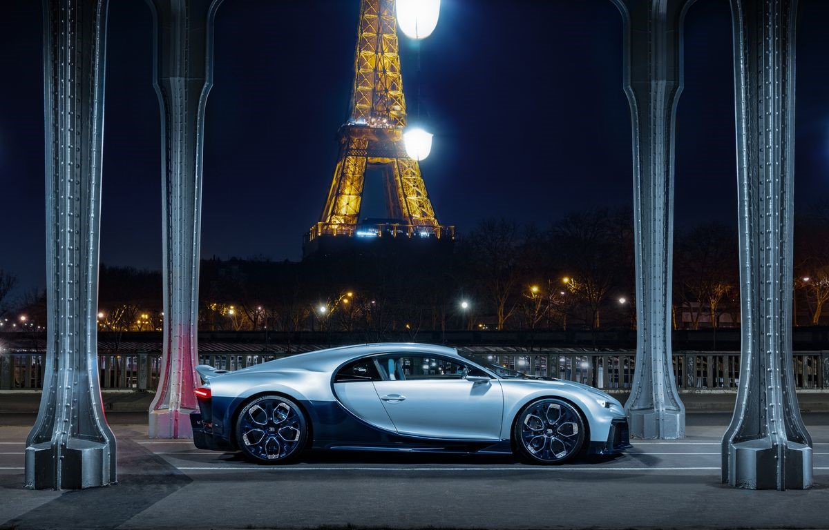 Une Bugatti neuve explose les enchères chez Sotheby’s France